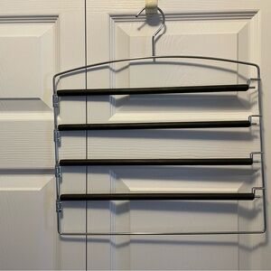 4 Layer Multi Hangar